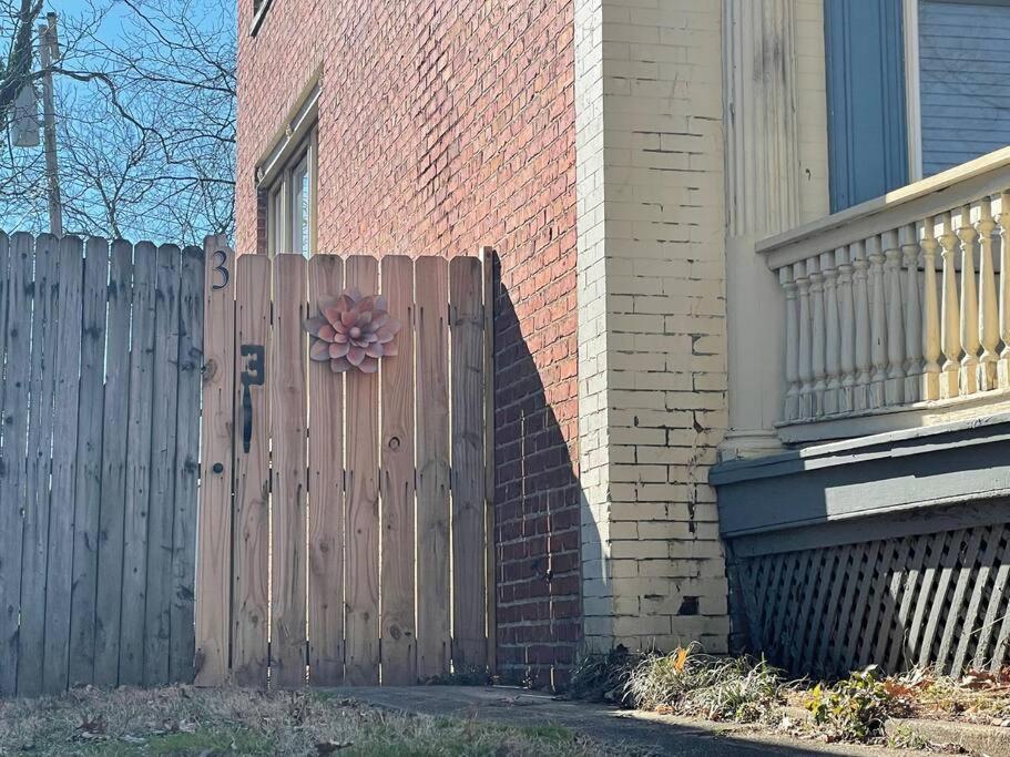 E3 Centrally Located In Carytown Fully Fenced Richmond Dış mekan fotoğraf